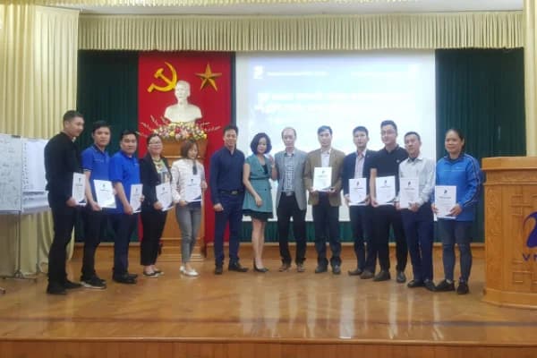 Kỹ năng thuyết trình & giới thiệu bán SPDV số - Yên Bái